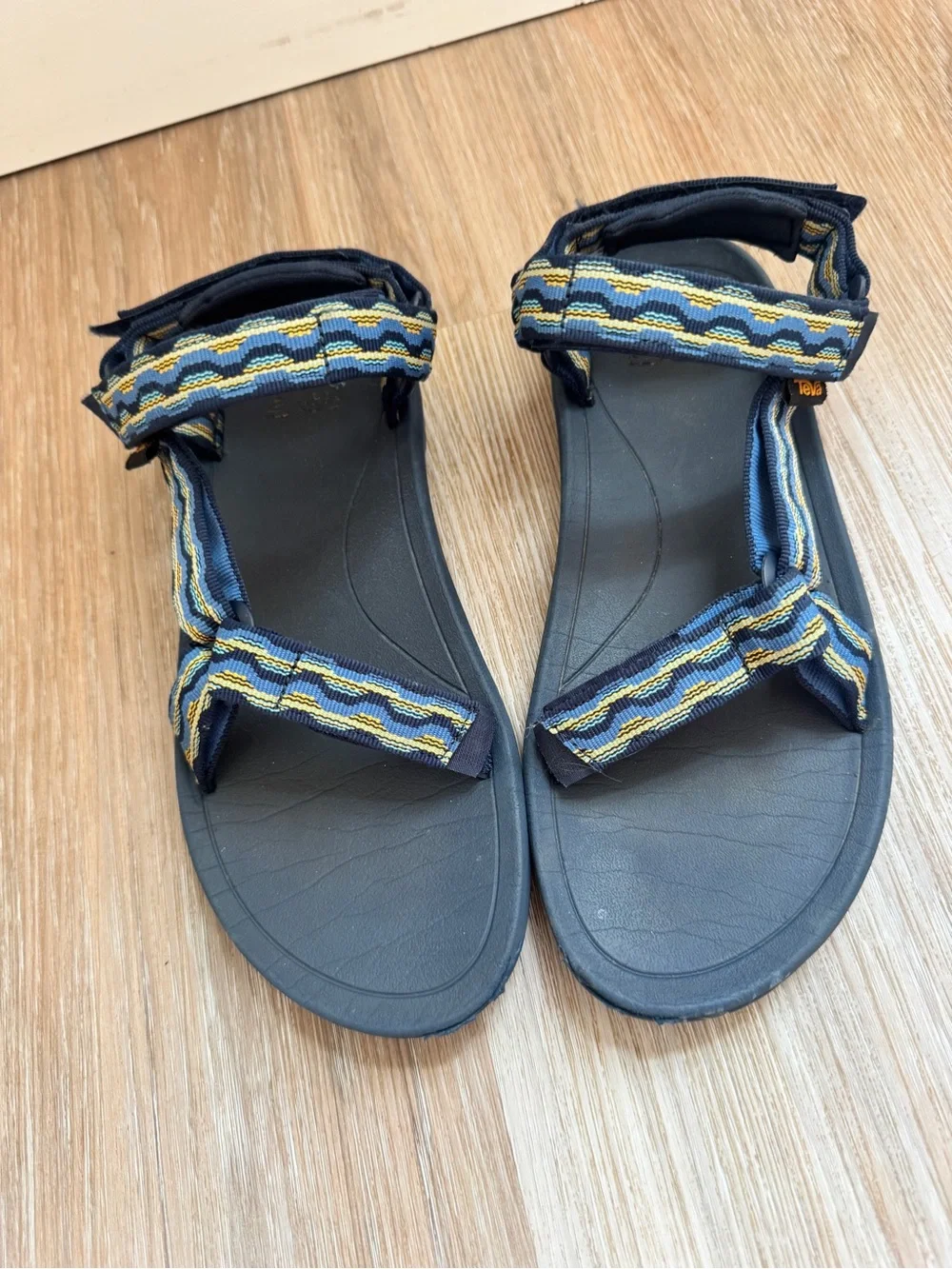 Teva Hurricane XLT 2 Men’s Size 7 Blue Pattern Sport Hiking Sandals youth